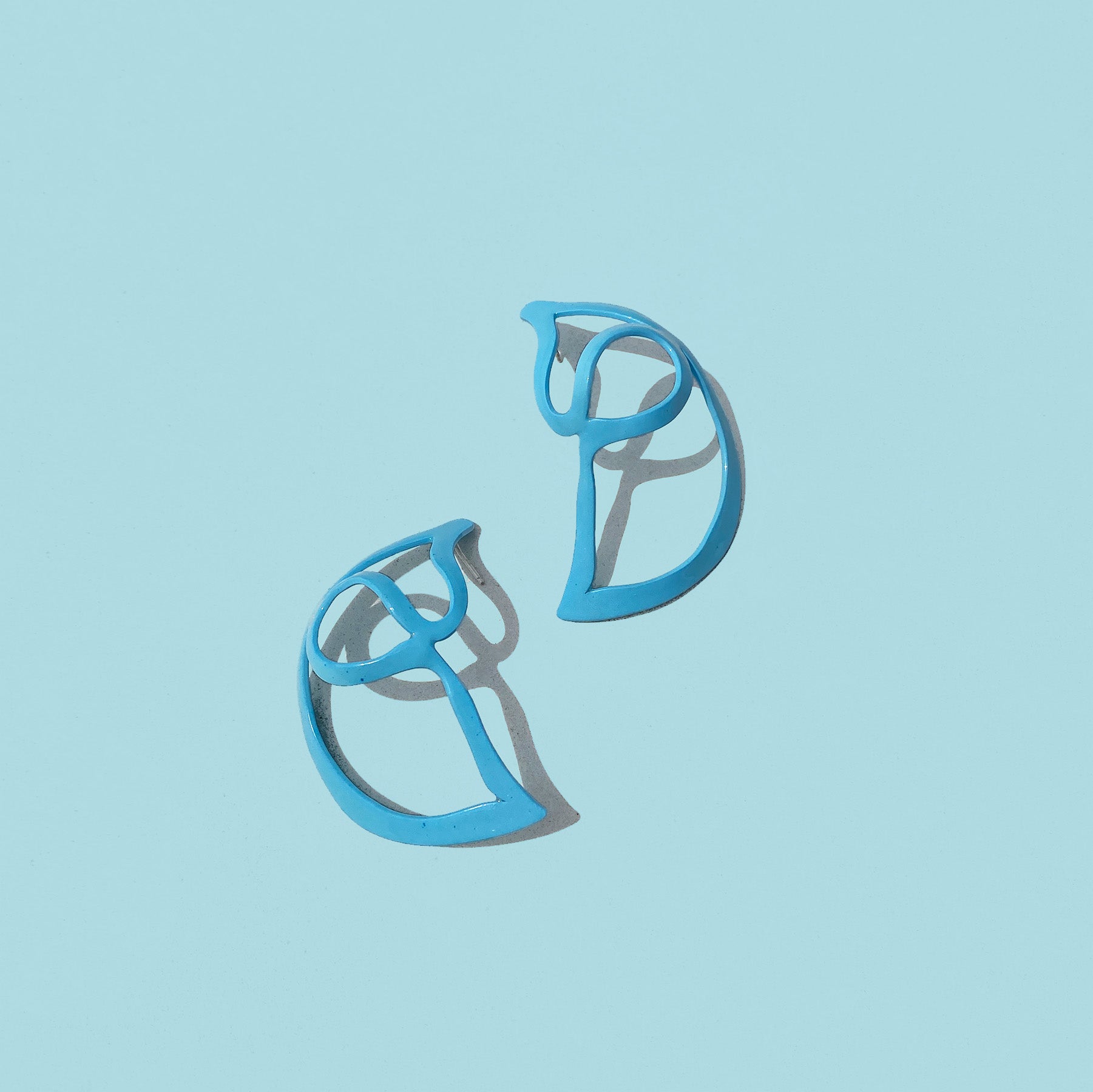 Open Weave Scoop Hoop, Small, Blue